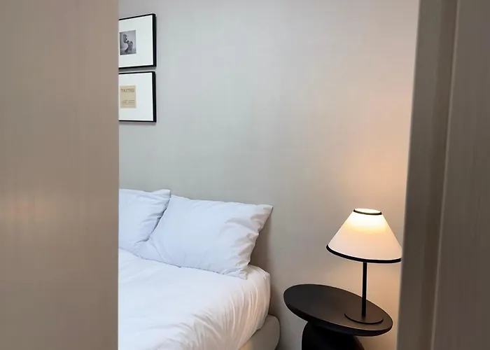 Apartamento 2br Hall Station 6min, Myeongdong & Namsan *